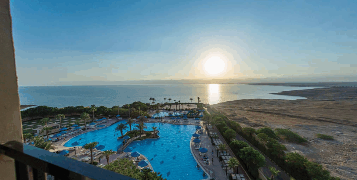 Untitled design - 2025-11-29T153404.402