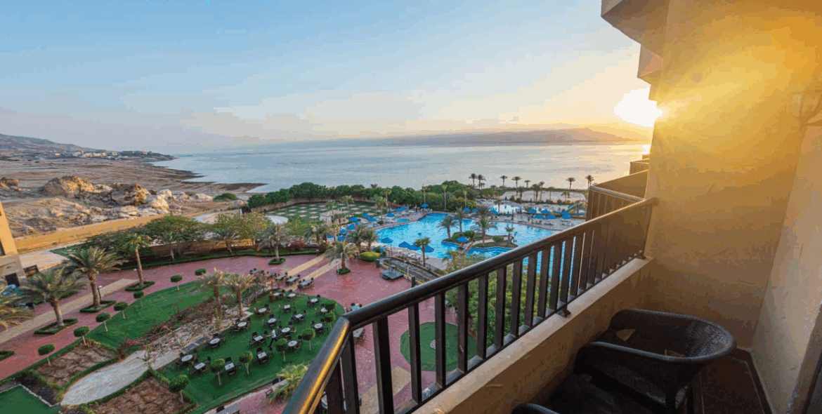 Untitled design - 2025-11-28T232844.998