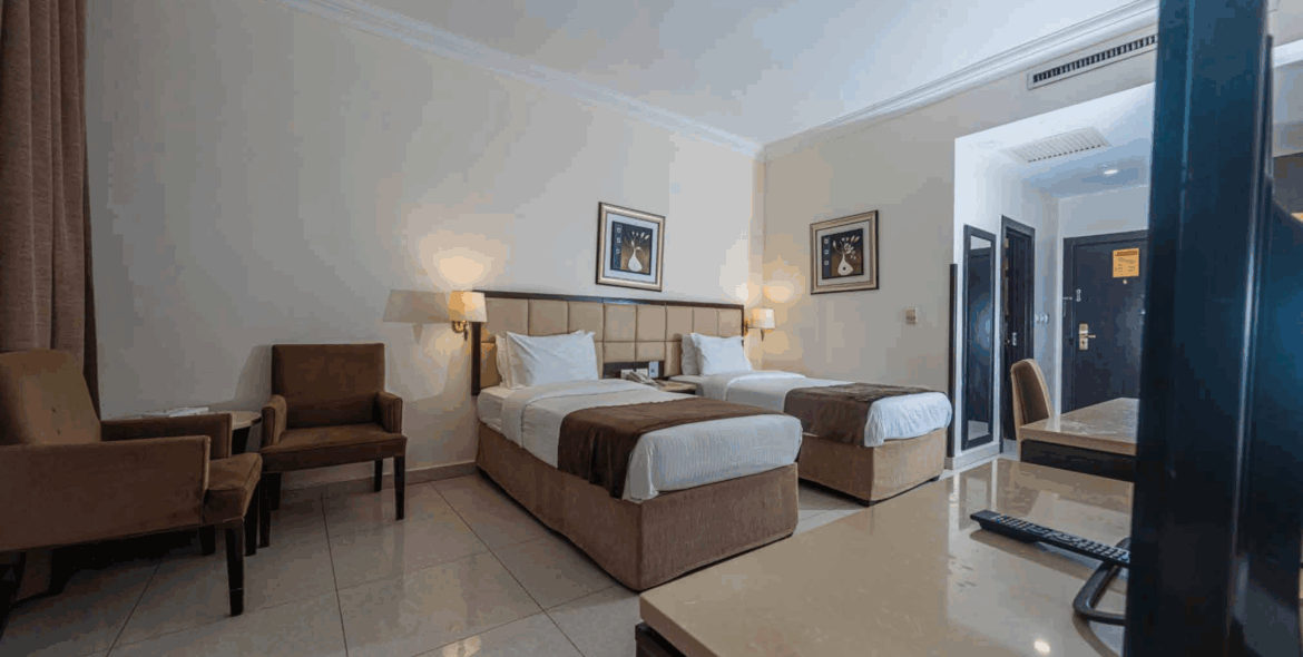 Untitled design - 2025-11-28T234221.889