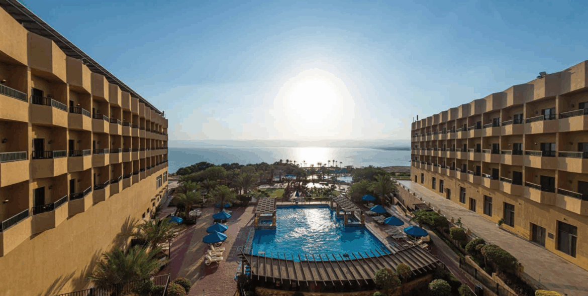 Untitled design - 2025-11-29T155317.160